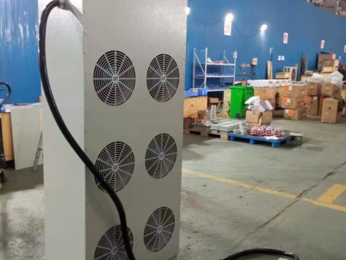 ���I(y��)����ů�L(f��ng)�C