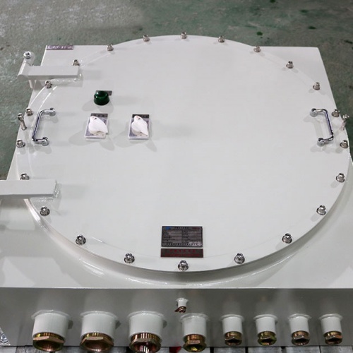 �Q�c���������_���������