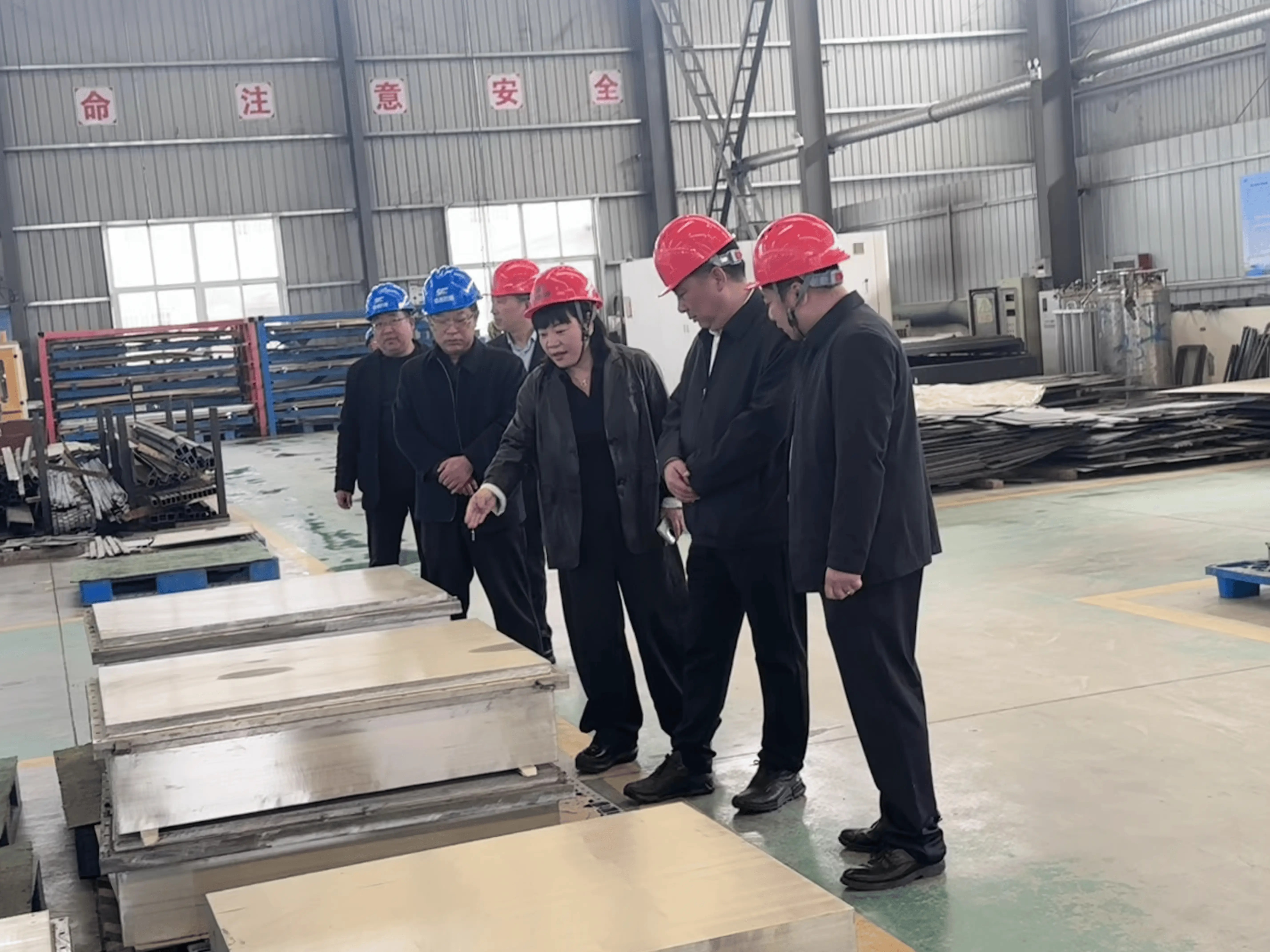 ���Q���(y��ng)�л؄�(chu��ng)��(j��ng)��(j��)�a(ch��n)�I(y��)�@���^(q��)�I(l��ng)��(d��o)�������(y��ng)ʢͨ�������L�{(di��o)�� �������ٰl(f��)չ